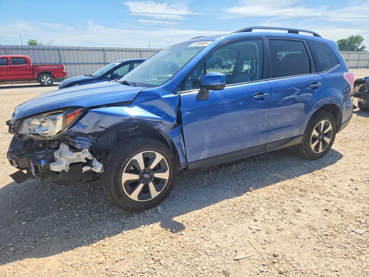 2017 SUBARU FORESTER