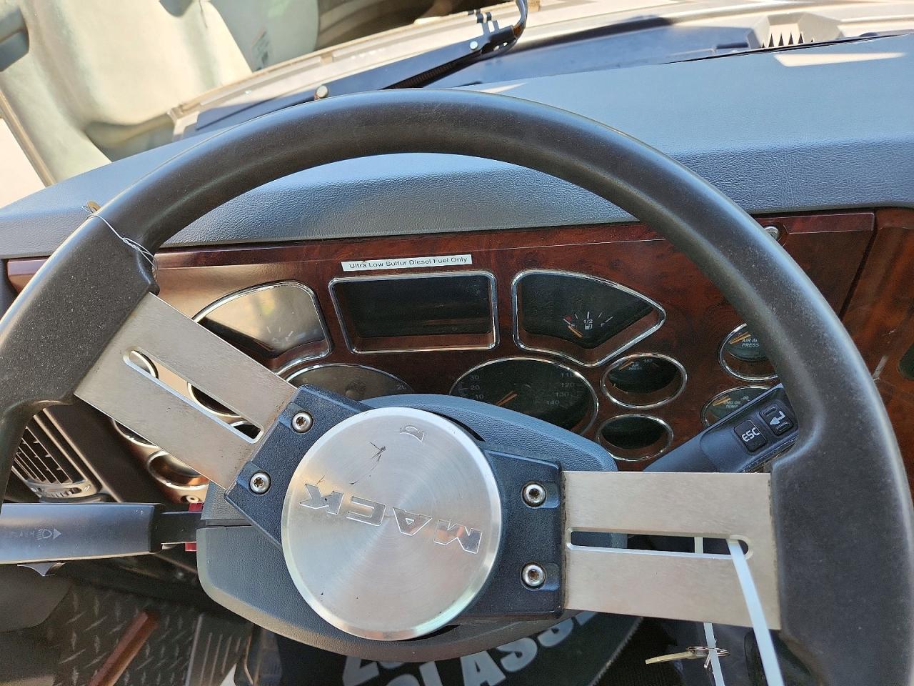 2016 MACK 600 Rd600