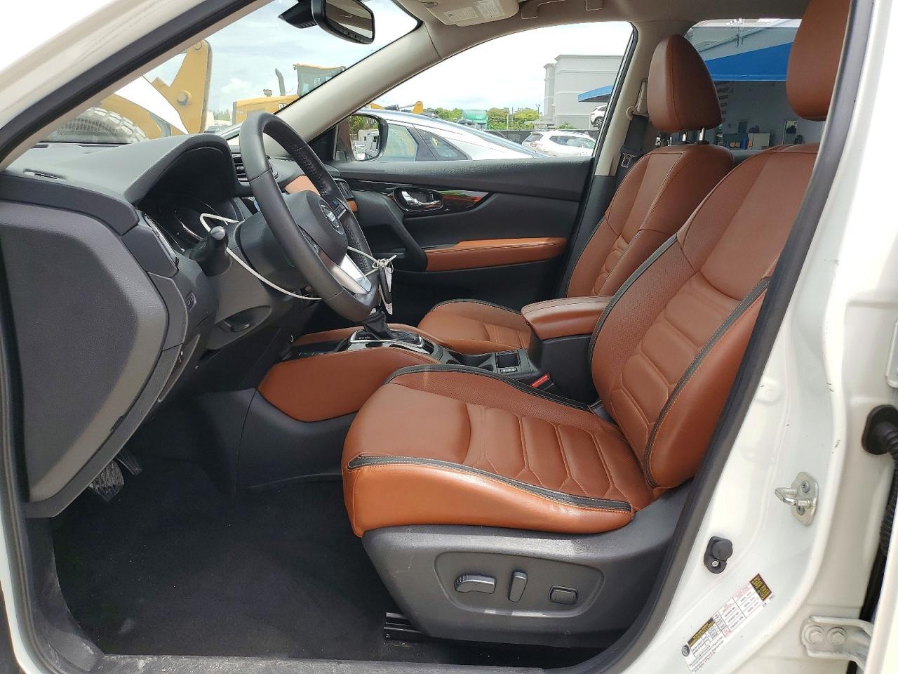 2018 NISSAN ROGUE
