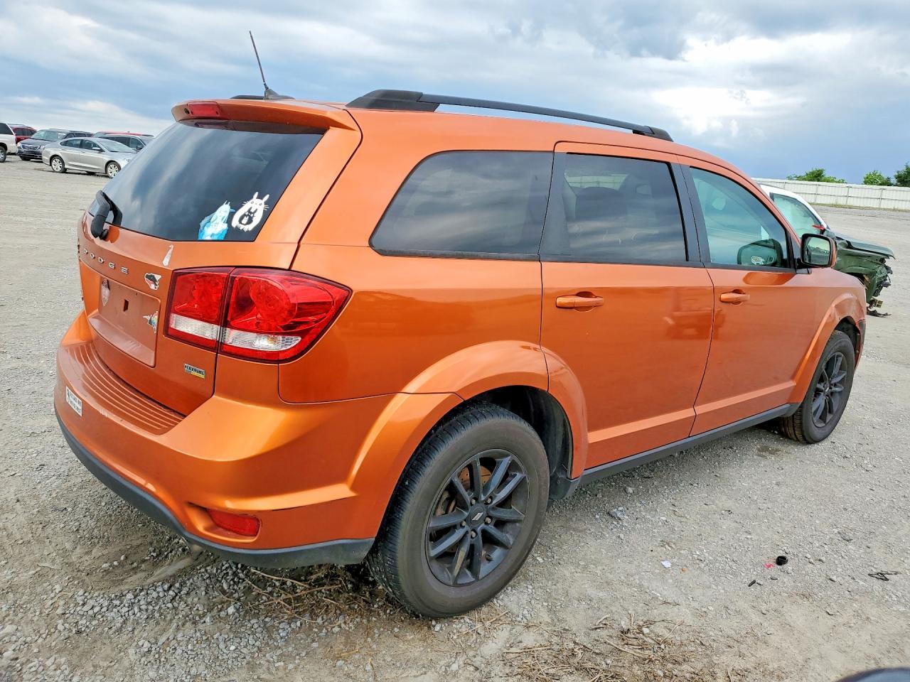 2011 DODGE JOURNEY