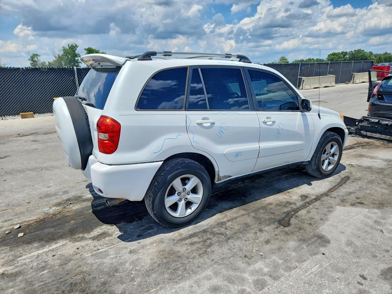 2005 TOYOTA RAV4