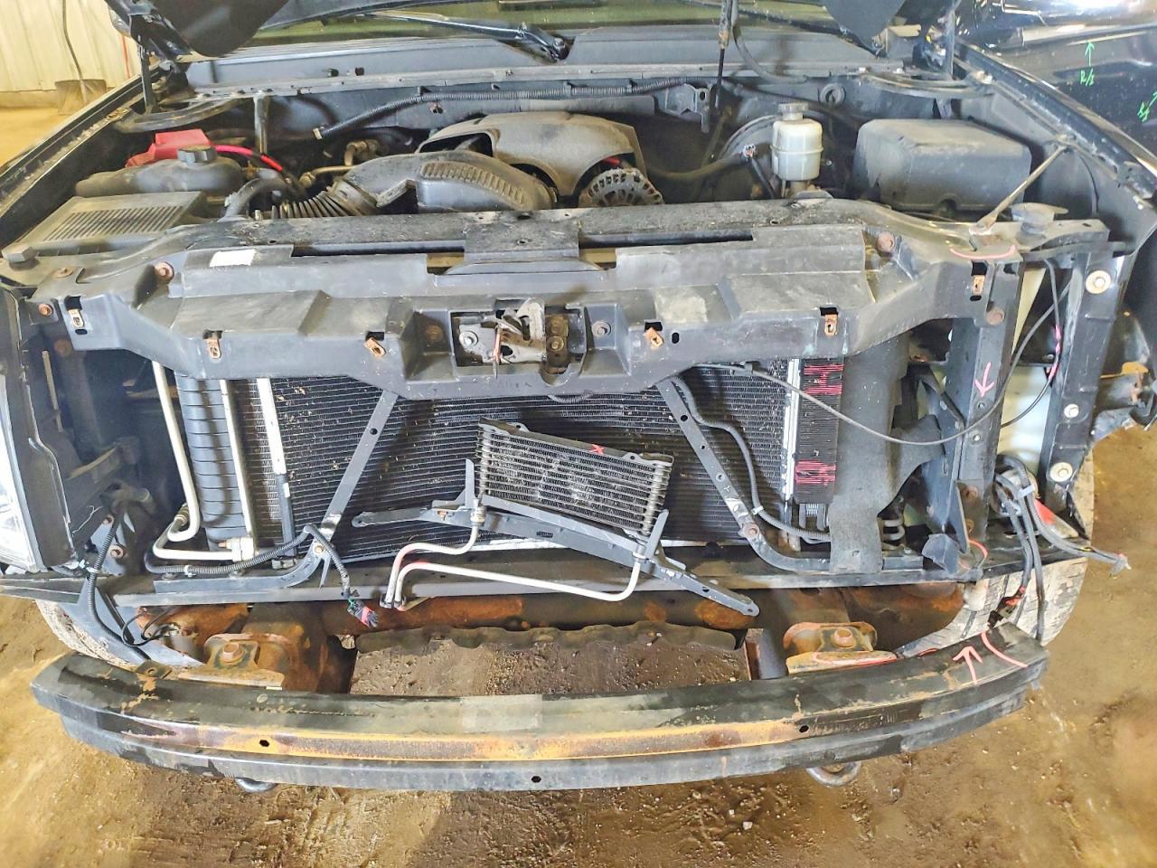2011 CADILLAC Escalade EXT