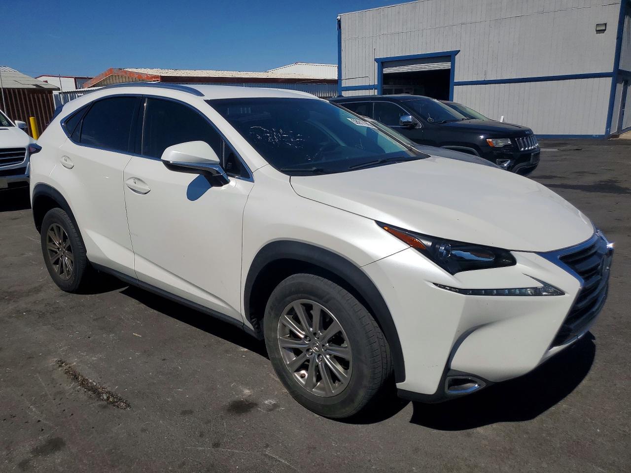 2016 LEXUS NX 200T