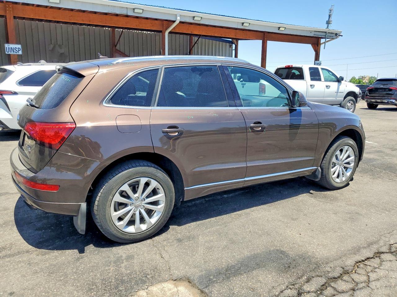 2014 AUDI Q5