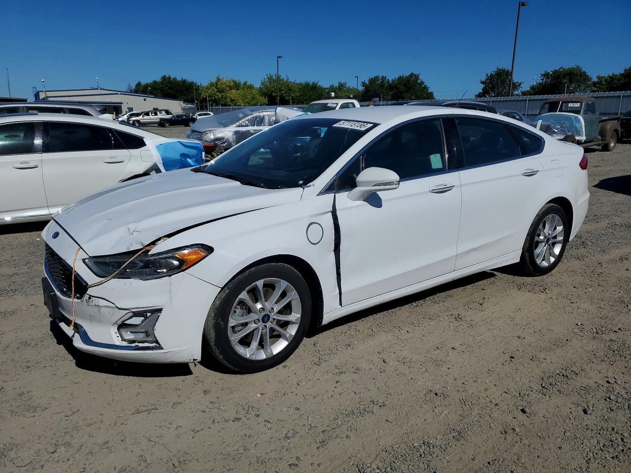 2019 FORD FUSION
