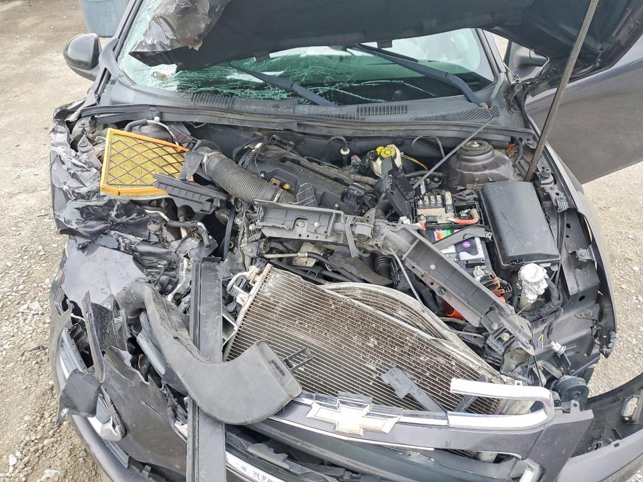 2015 CHEVROLET CRUZE