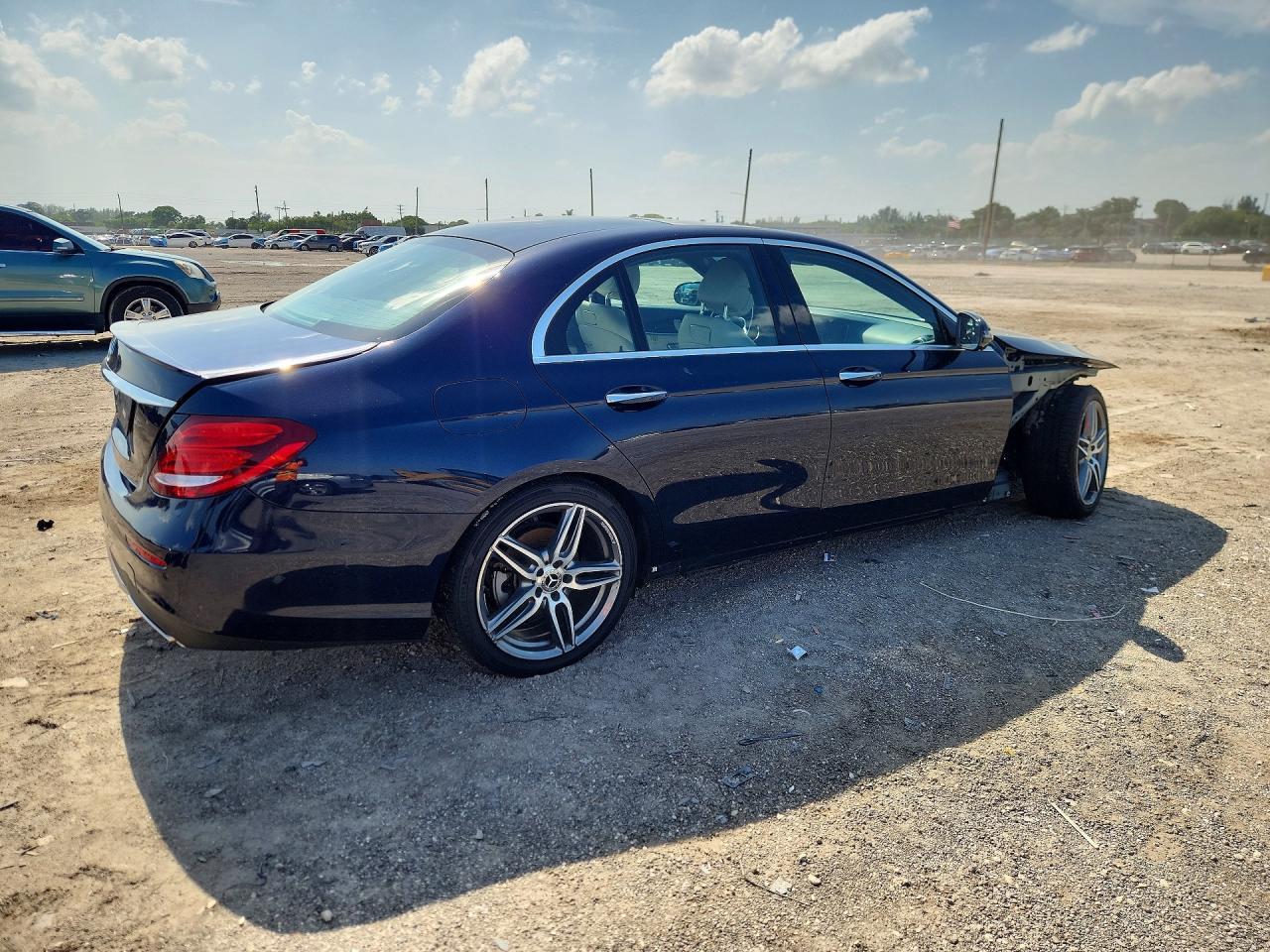 2019 MERCEDES-BENZ E-Class
