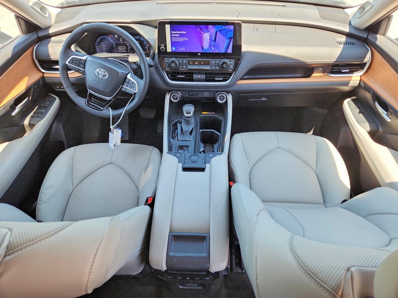 2025 TOYOTA HIGHLANDER