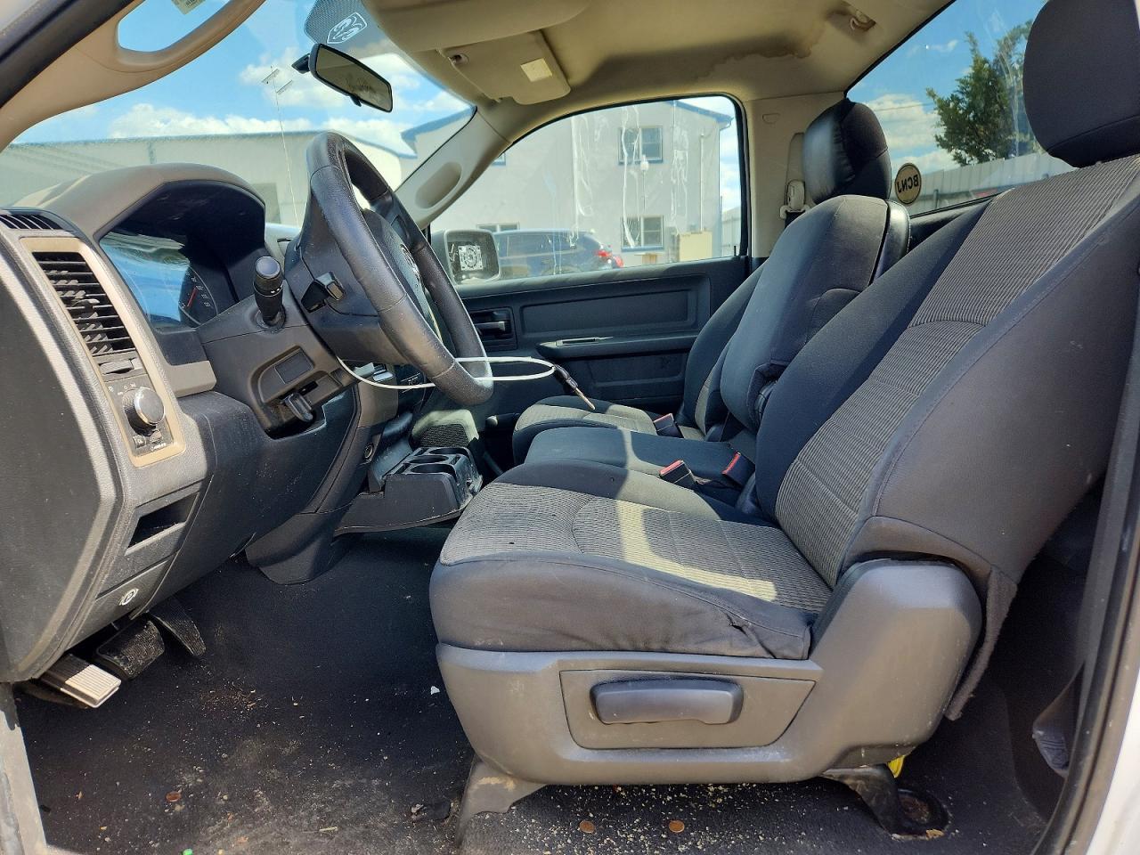 2011 DODGE RAM 1500