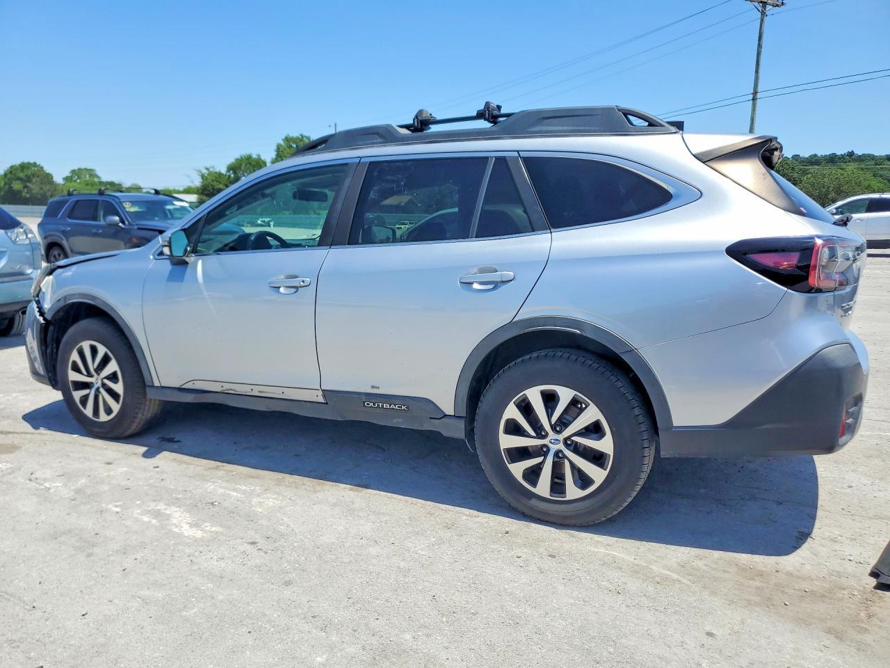2020 SUBARU Outback