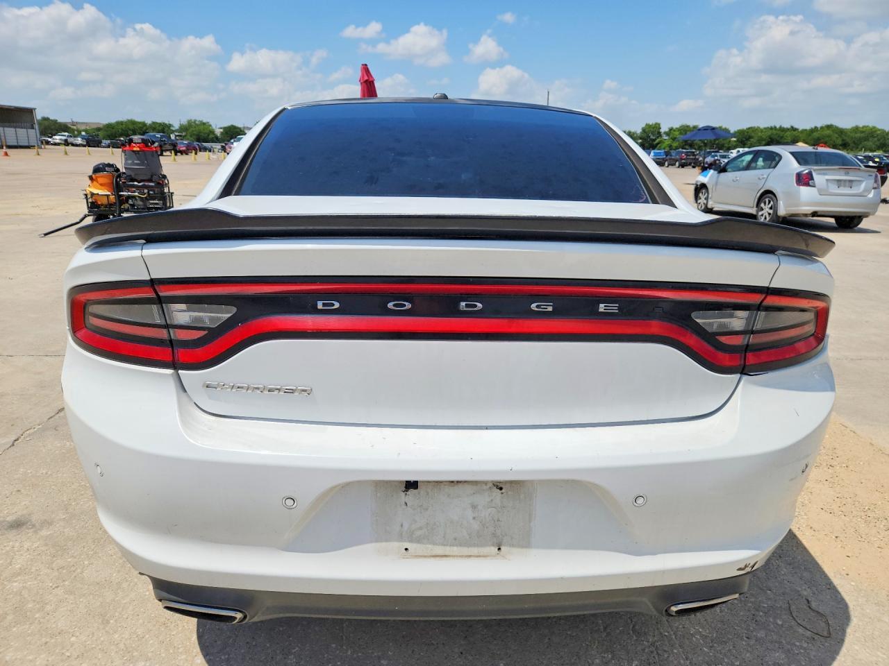 2015 DODGE CHARGER