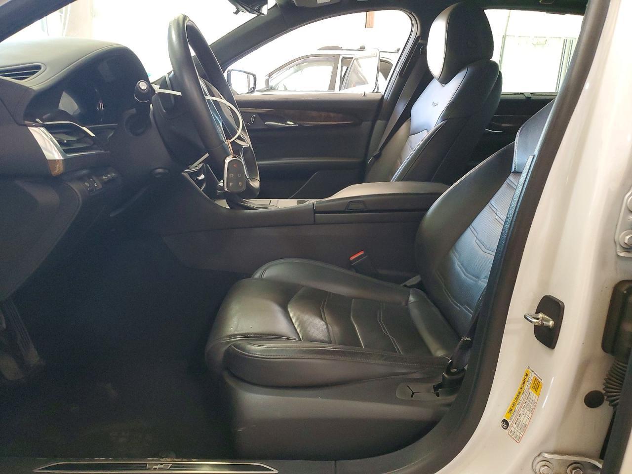 2016 CADILLAC CT6