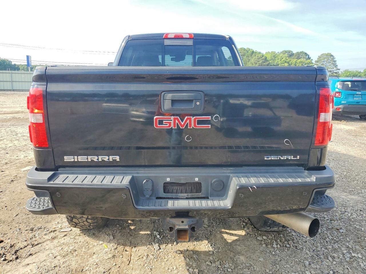 2015 GMC Sierra