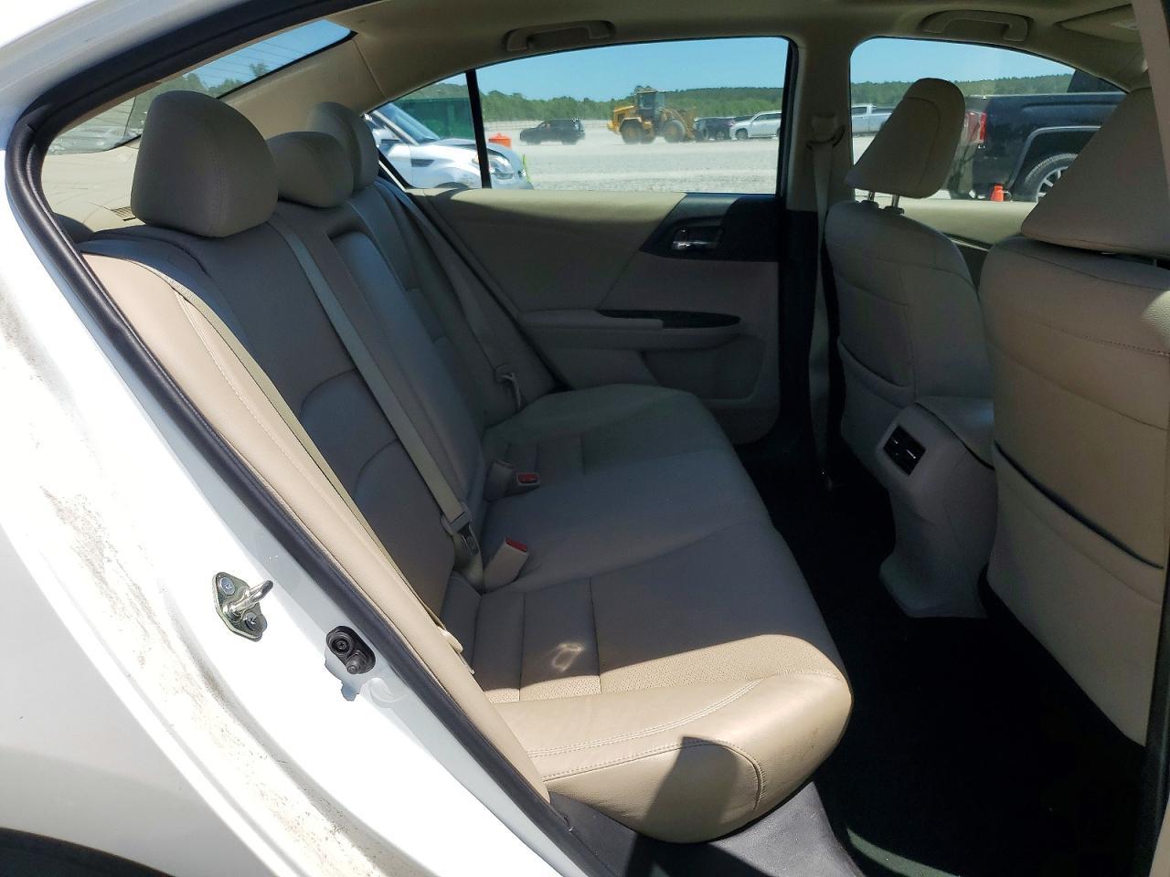 2017 HONDA ACCORD