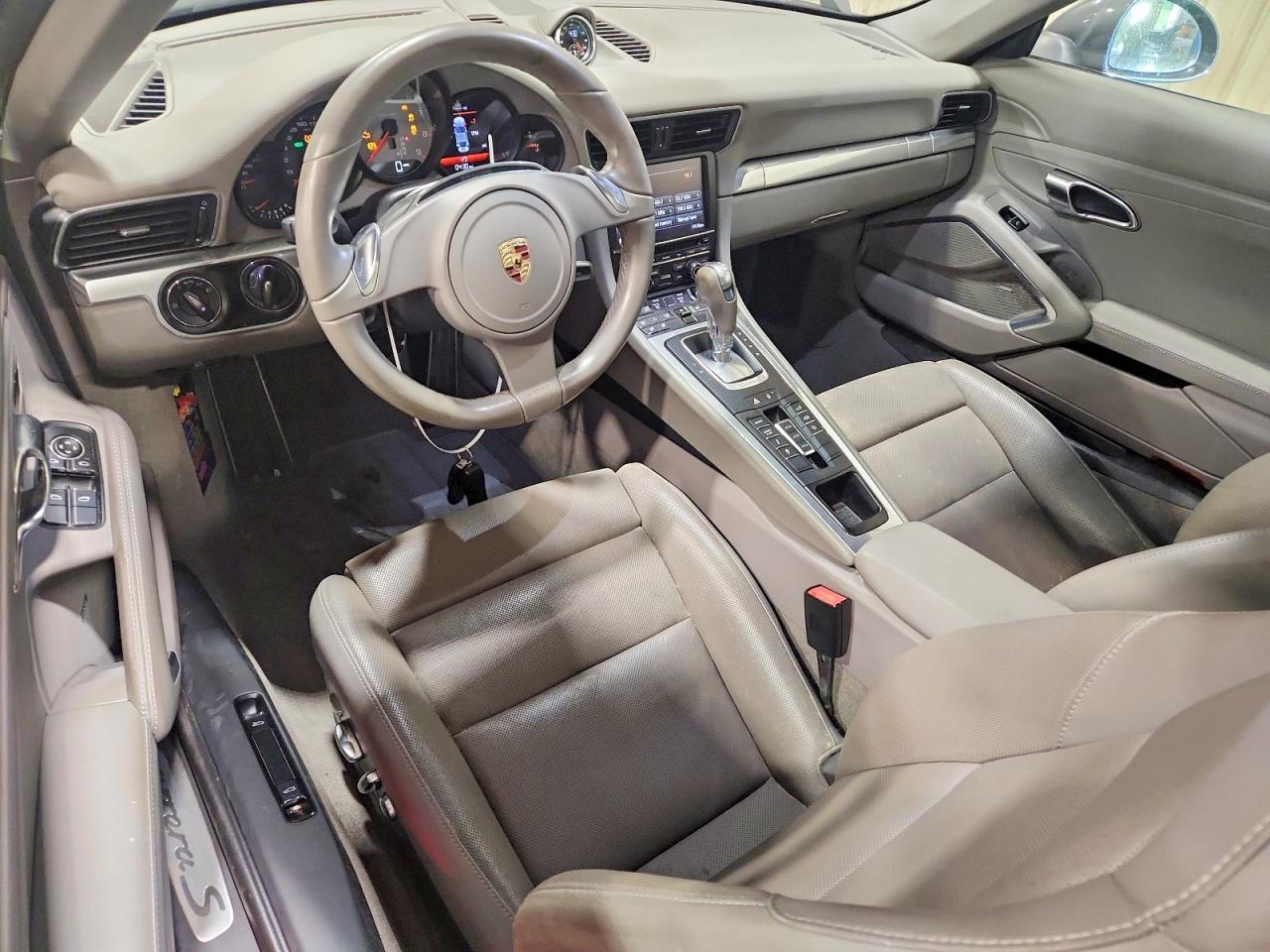 2012 PORSCHE 911
