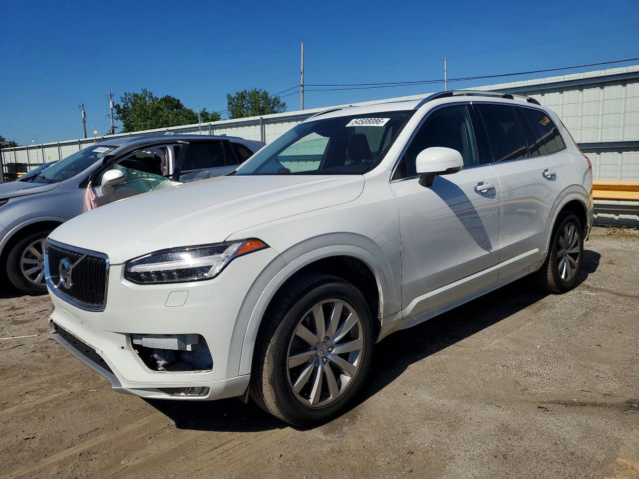 2017 VOLVO XC90