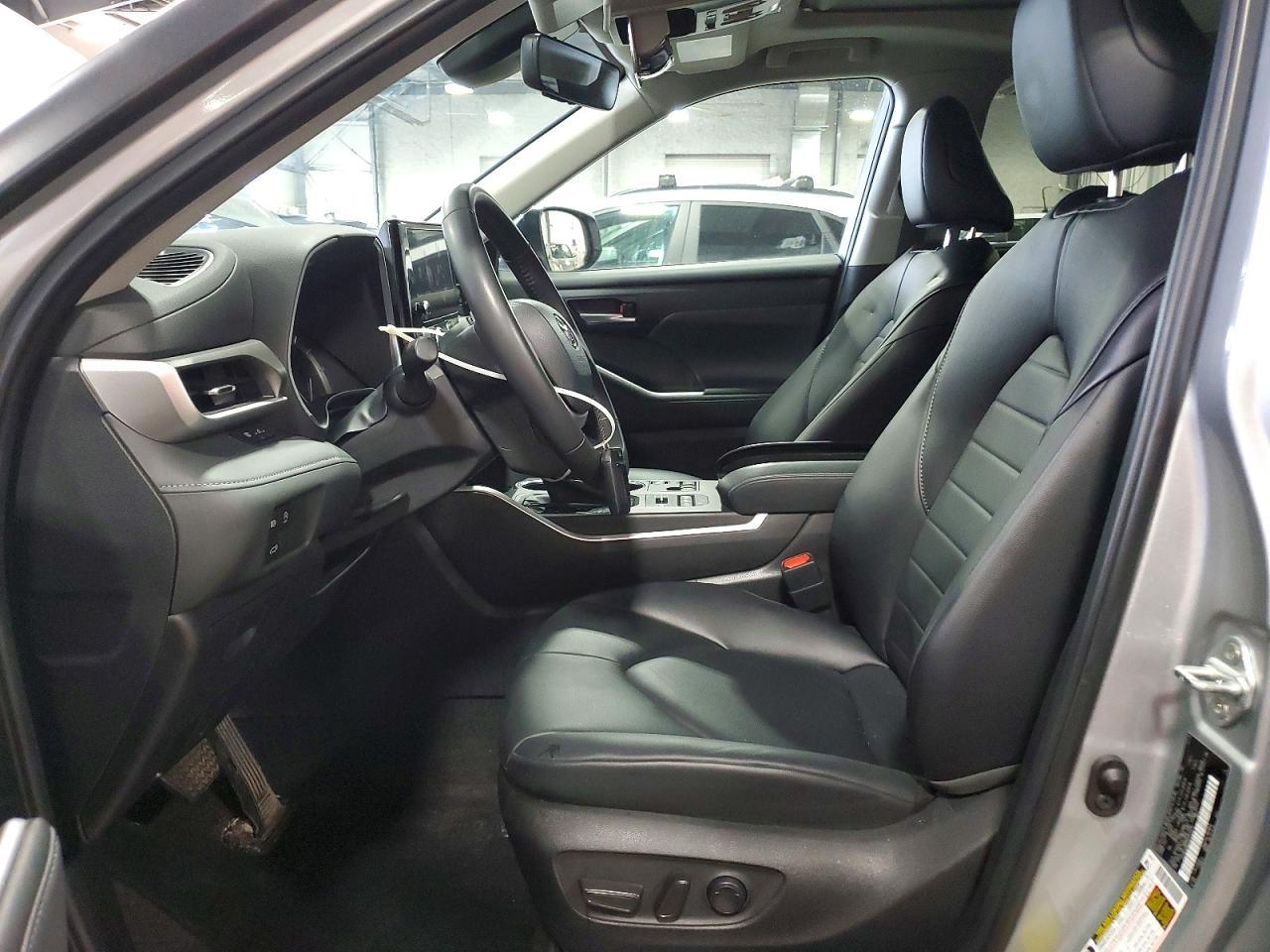 2024 TOYOTA HIGHLANDER