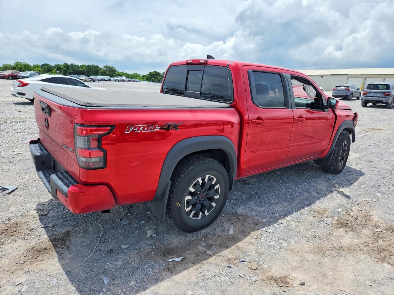 2022 NISSAN Frontier