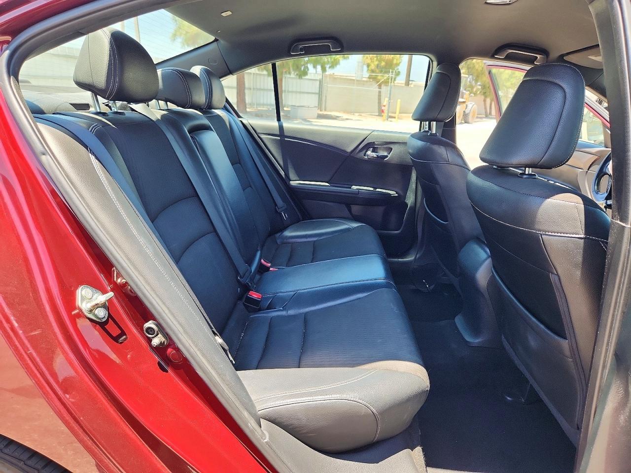 2017 HONDA ACCORD