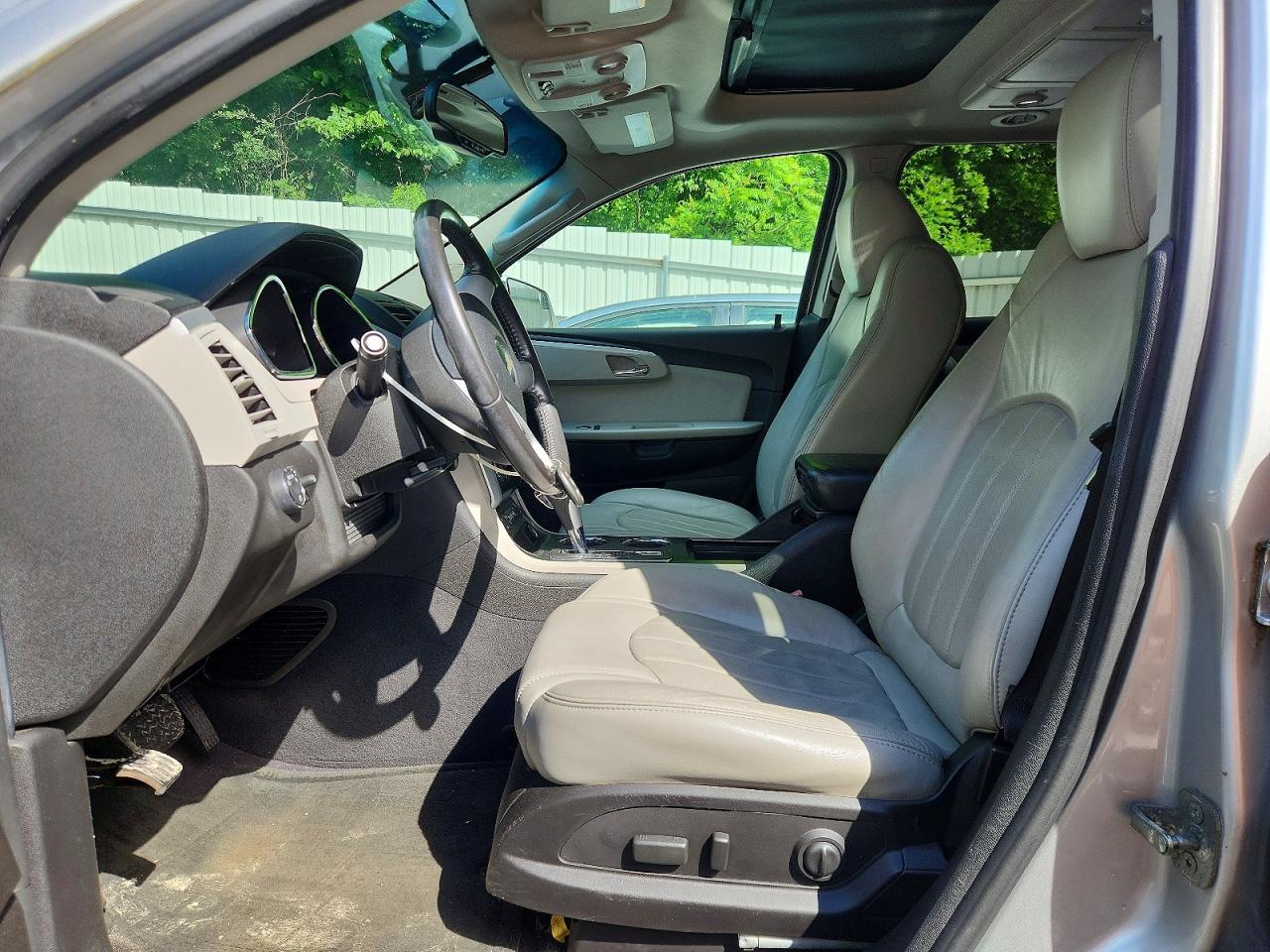 2010 CHEVROLET TRAVERSE