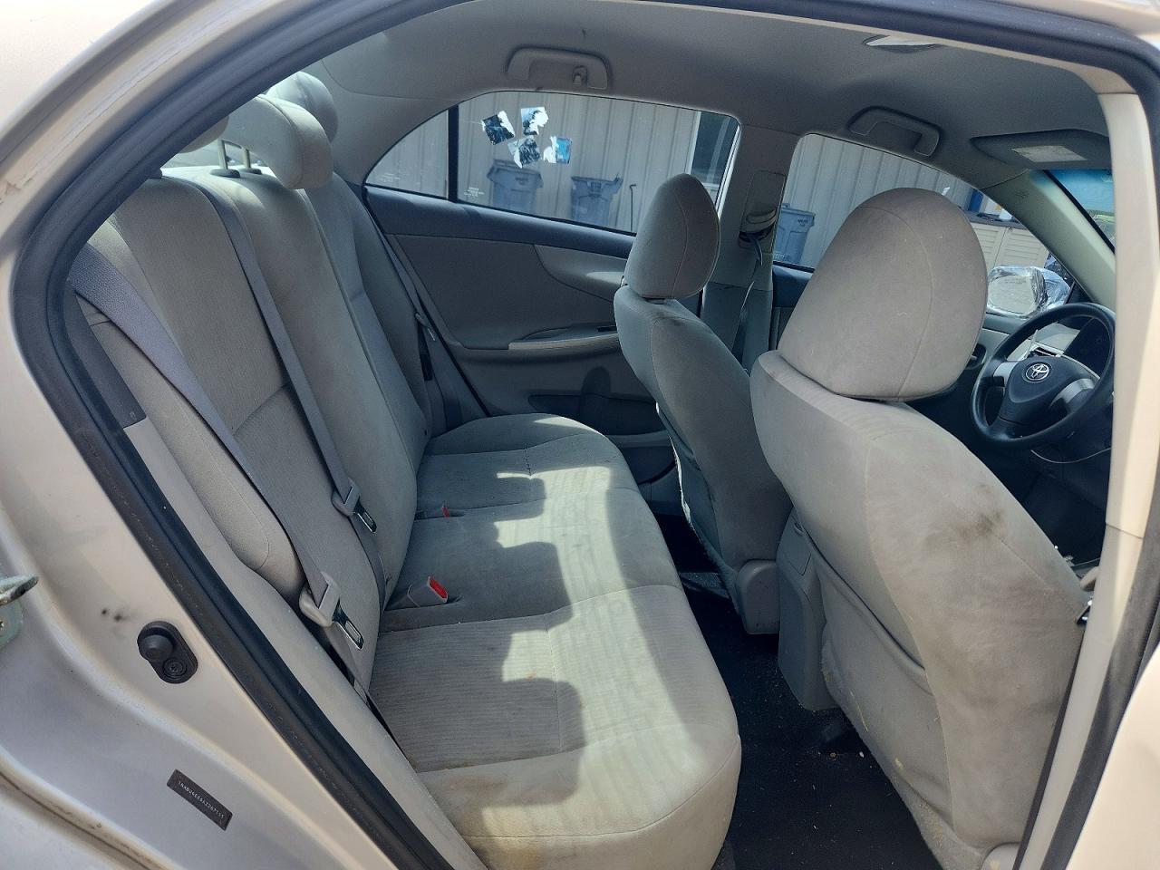 2010 TOYOTA COROLLA
