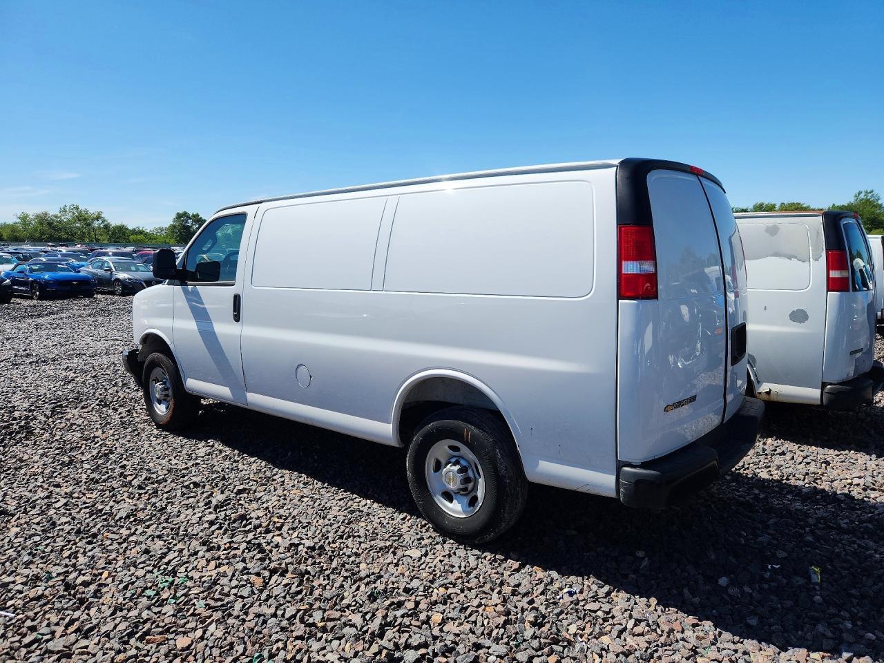 2025 CHEVROLET EXPRESS 2500