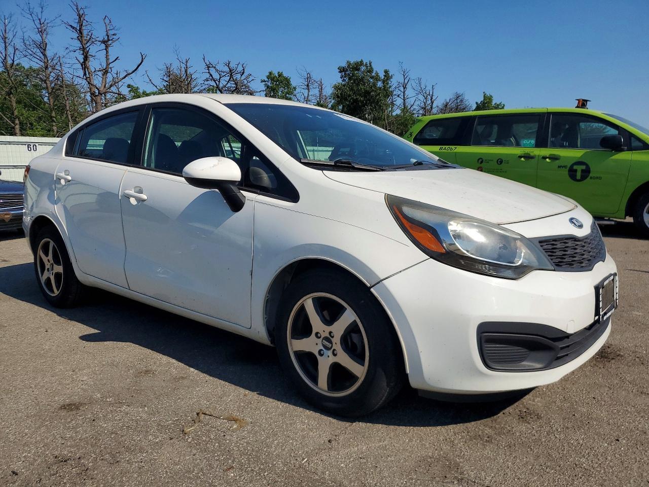 2015 KIA RIO