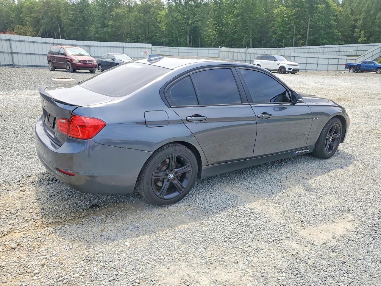 2013 BMW 3 SERIES