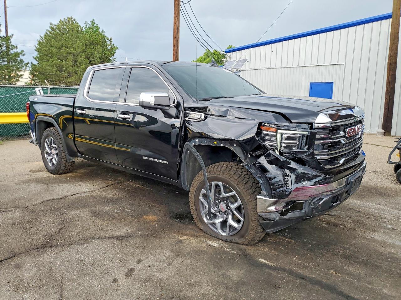 2023 GMC Sierra