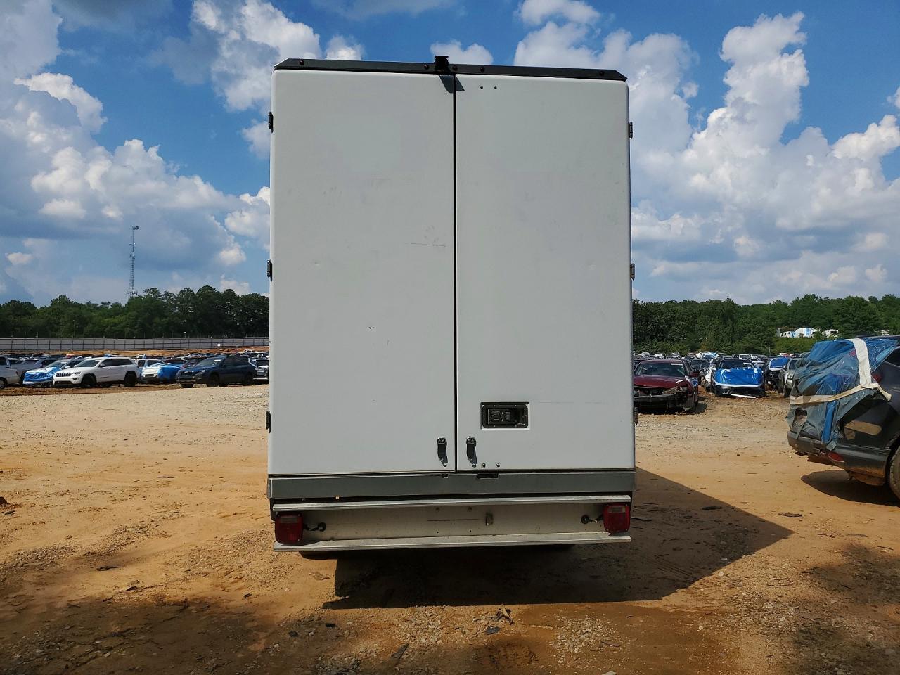2022 FORD Transit