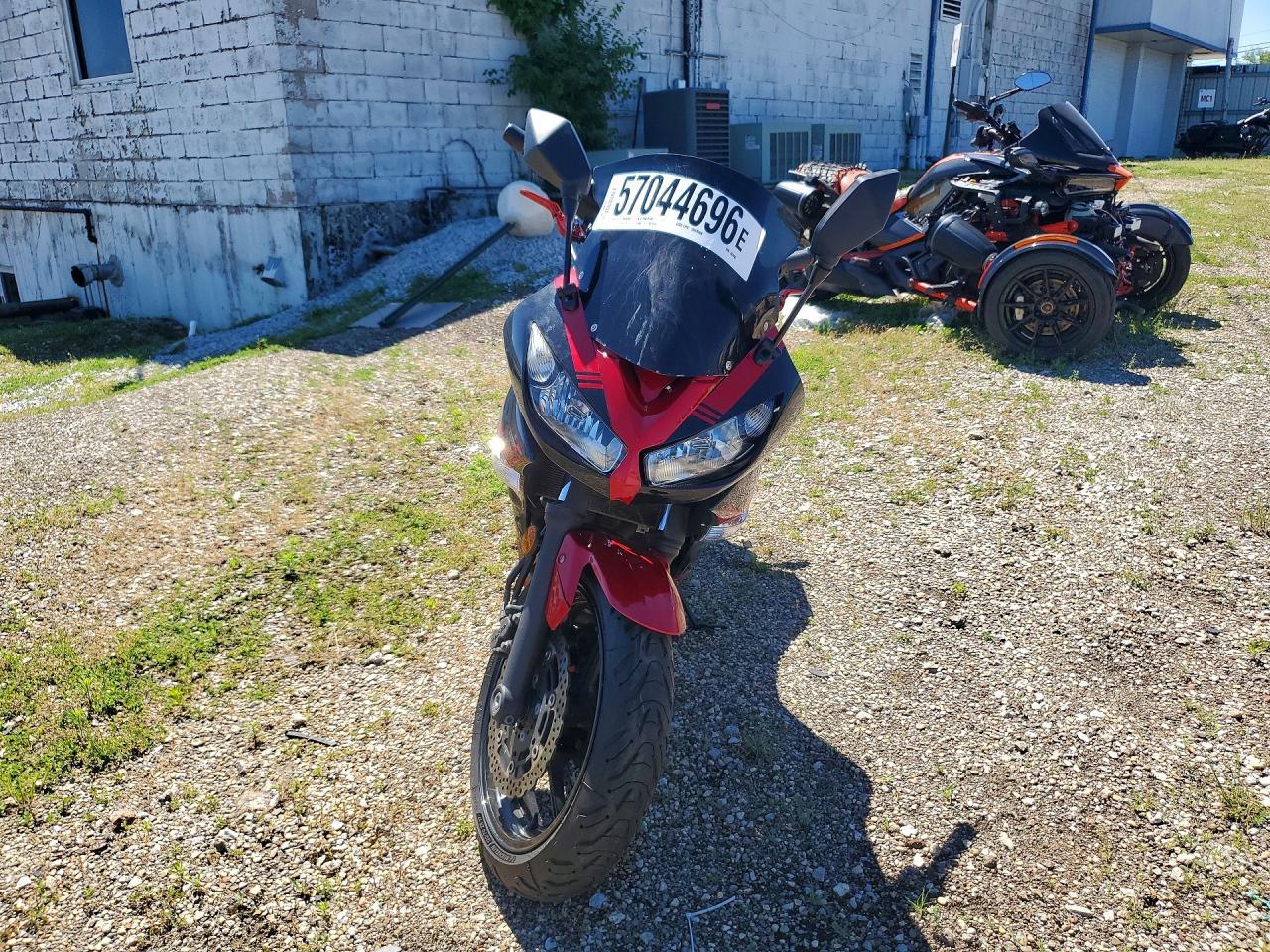 2011 KAWASAKI Ex650