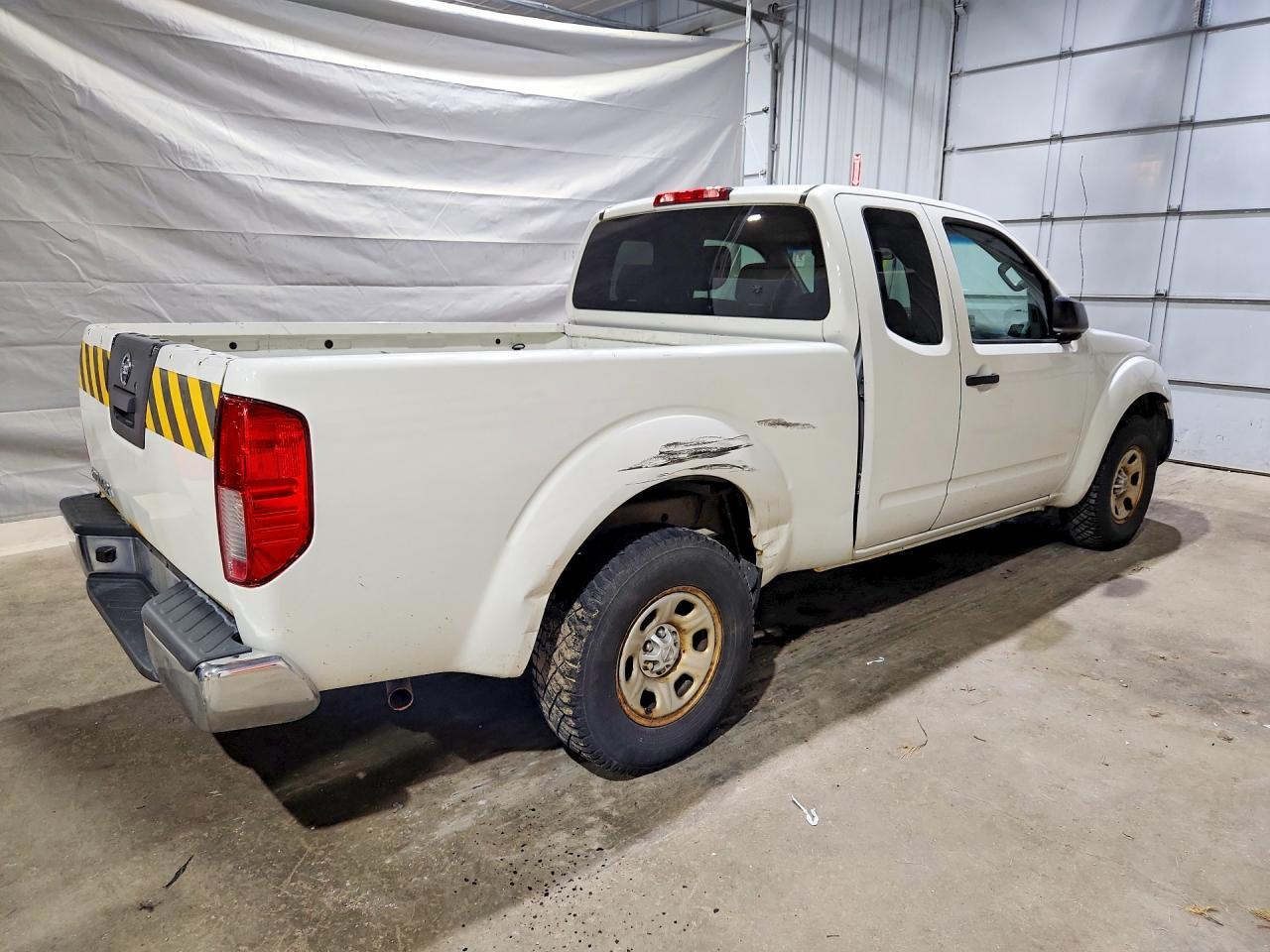 2013 NISSAN Frontier