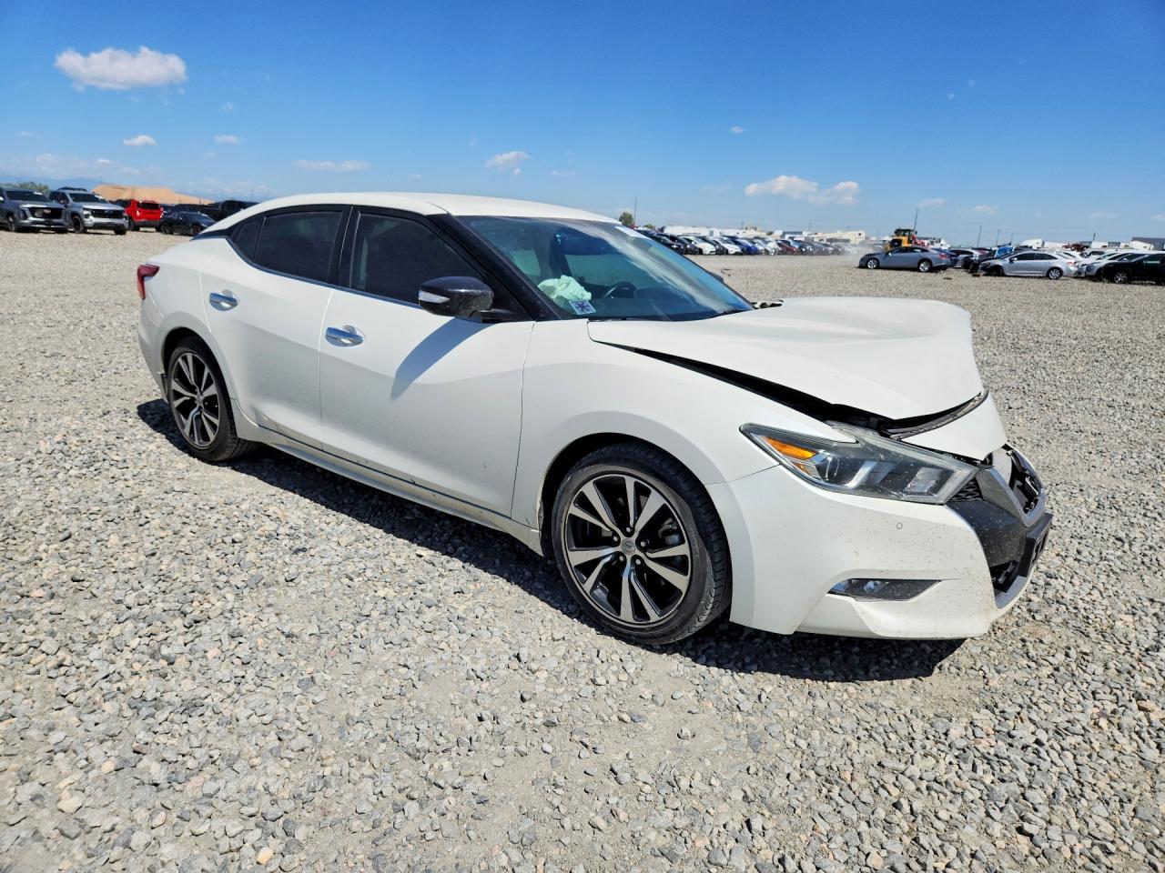 2018 NISSAN Maxima
