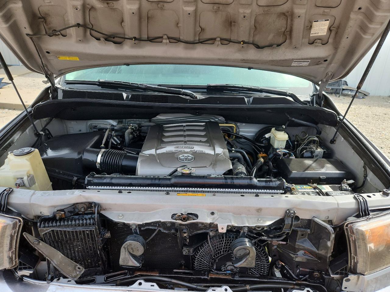 2008 TOYOTA Sequoia
