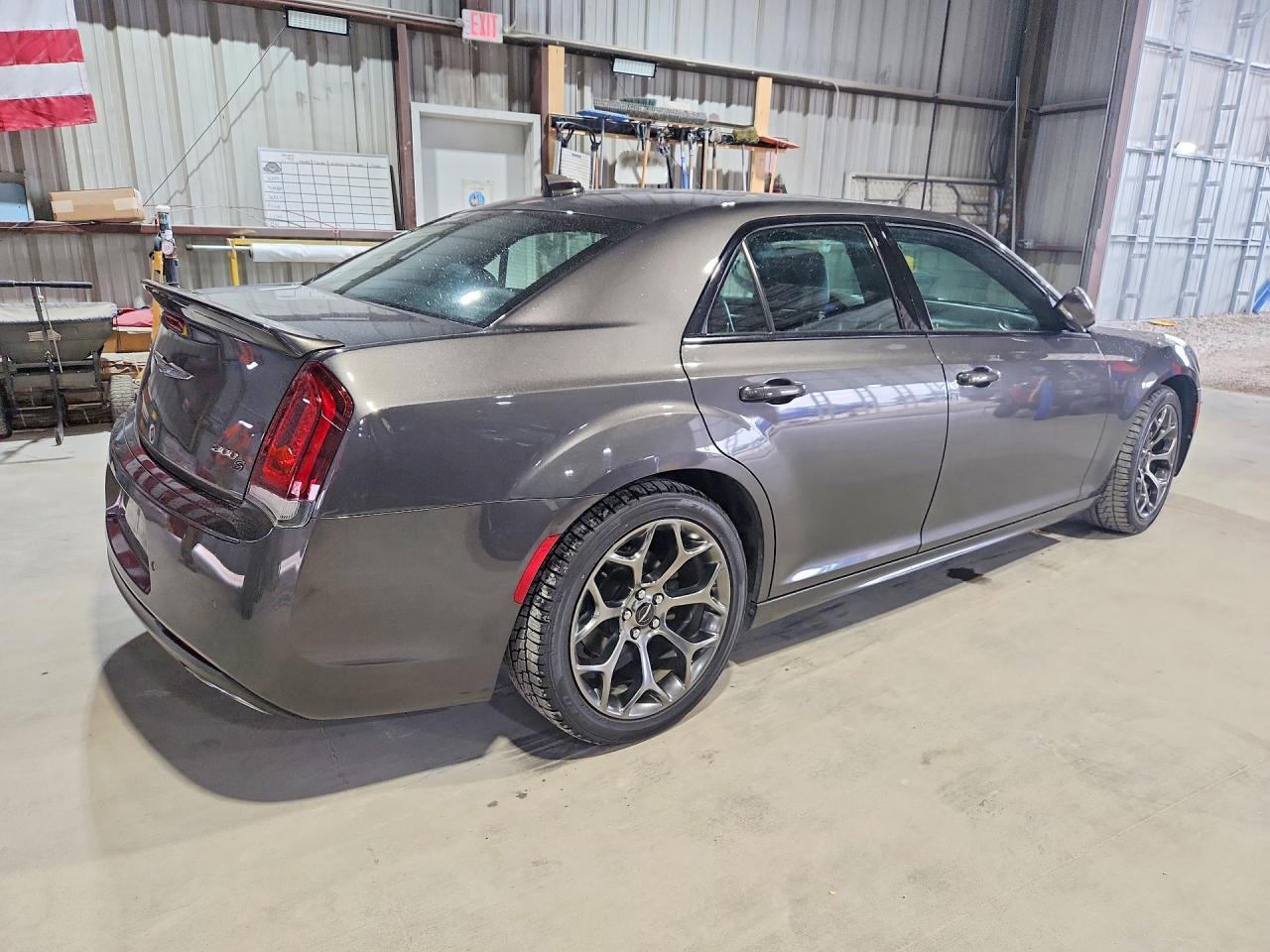 2018 CHRYSLER 300