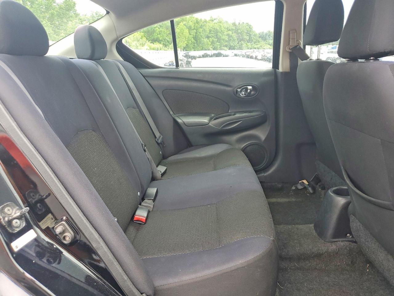 2012 NISSAN VERSA