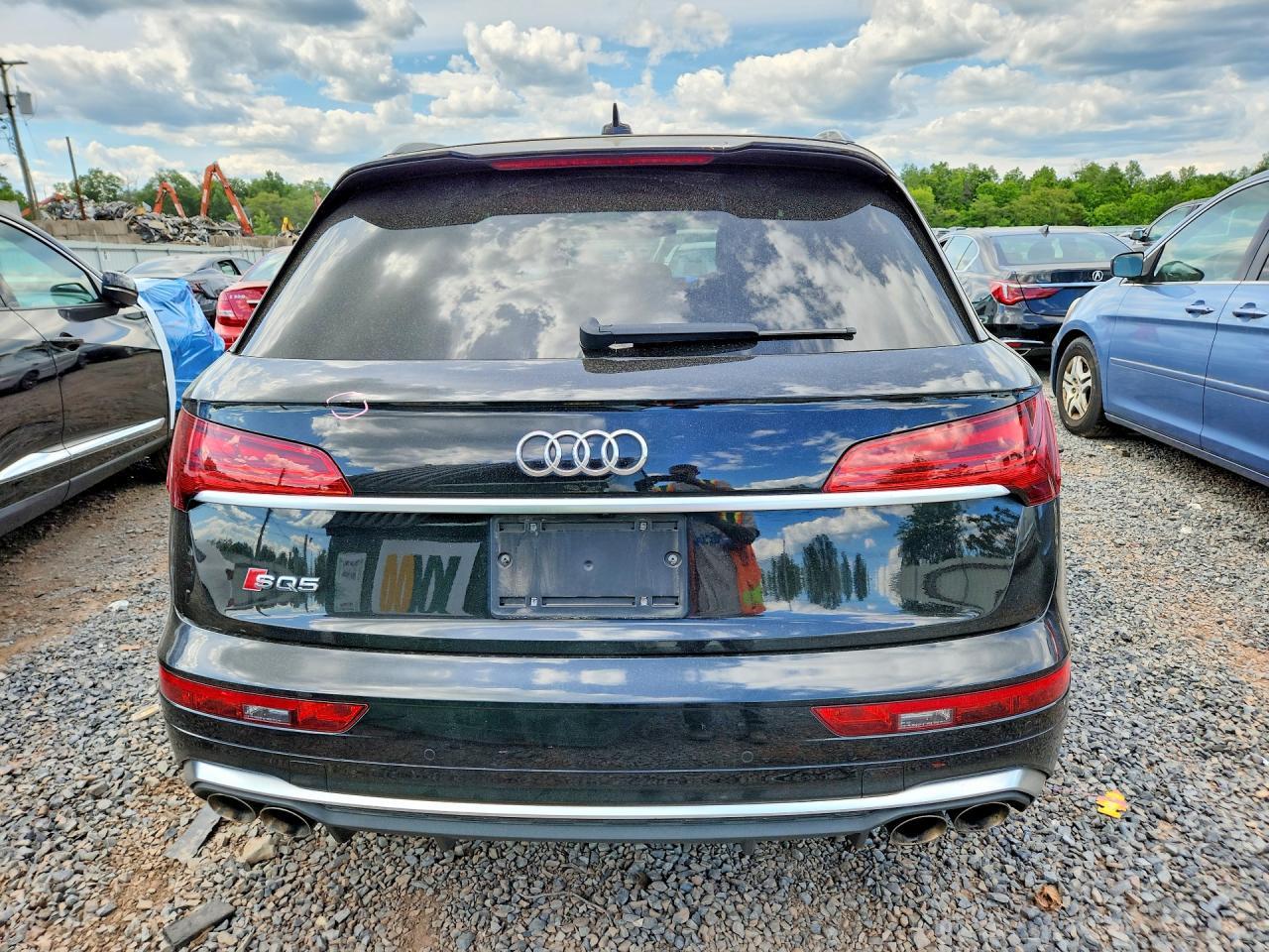2022 AUDI SQ5