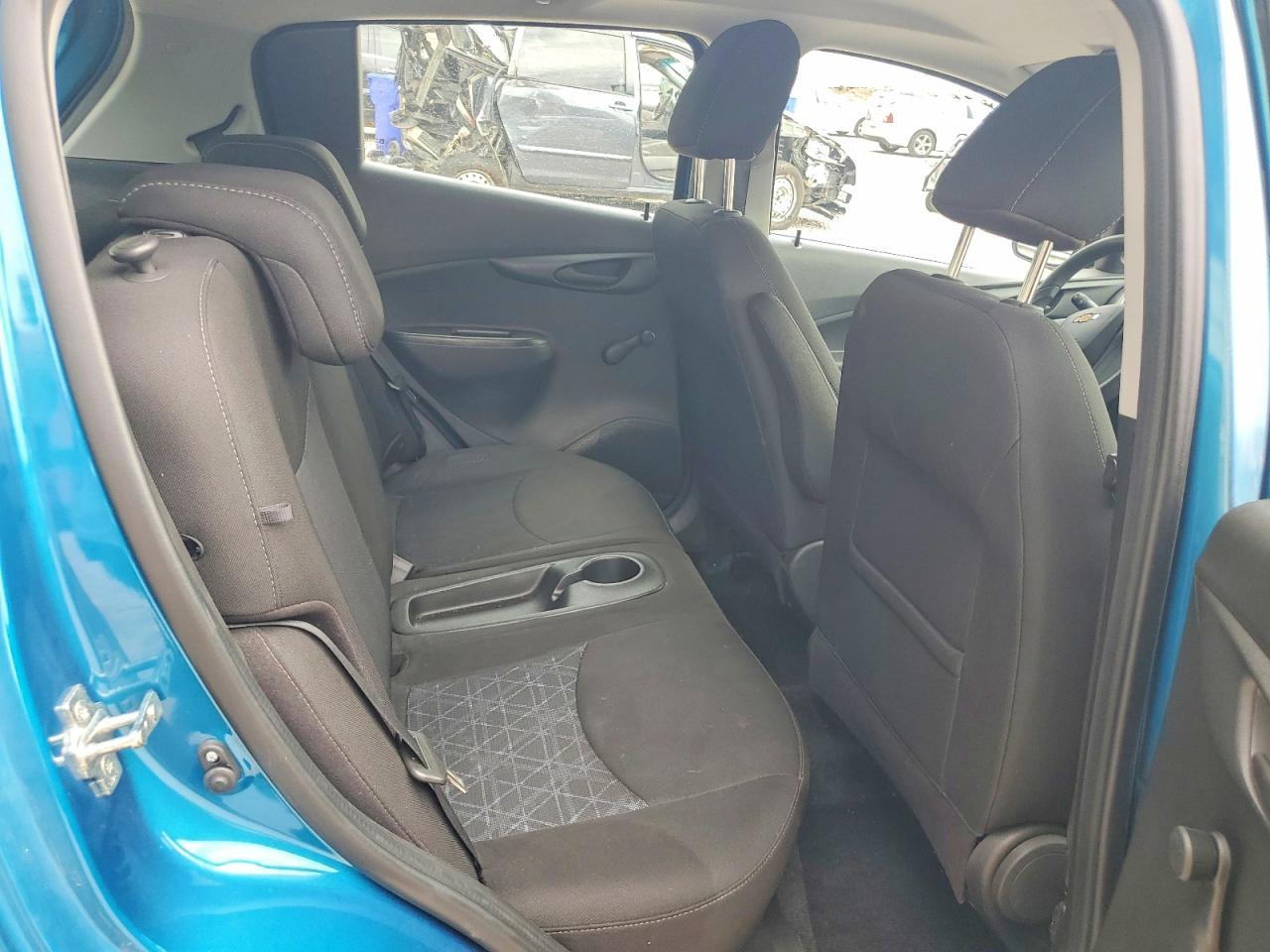 2019 CHEVROLET Spark