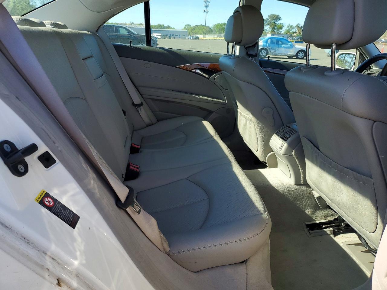 2006 MERCEDES-BENZ E-Class