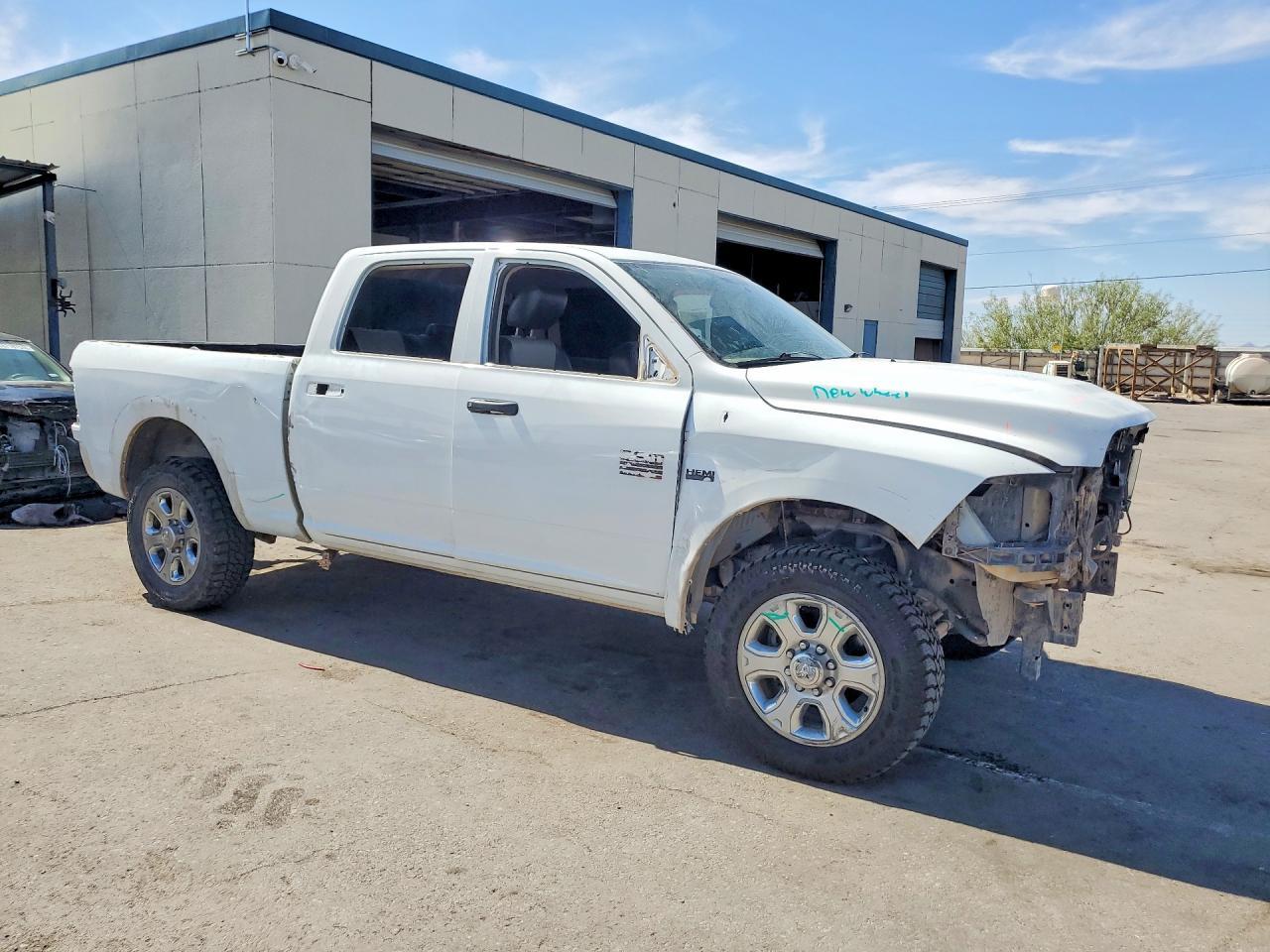 2011 DODGE Ram 2500