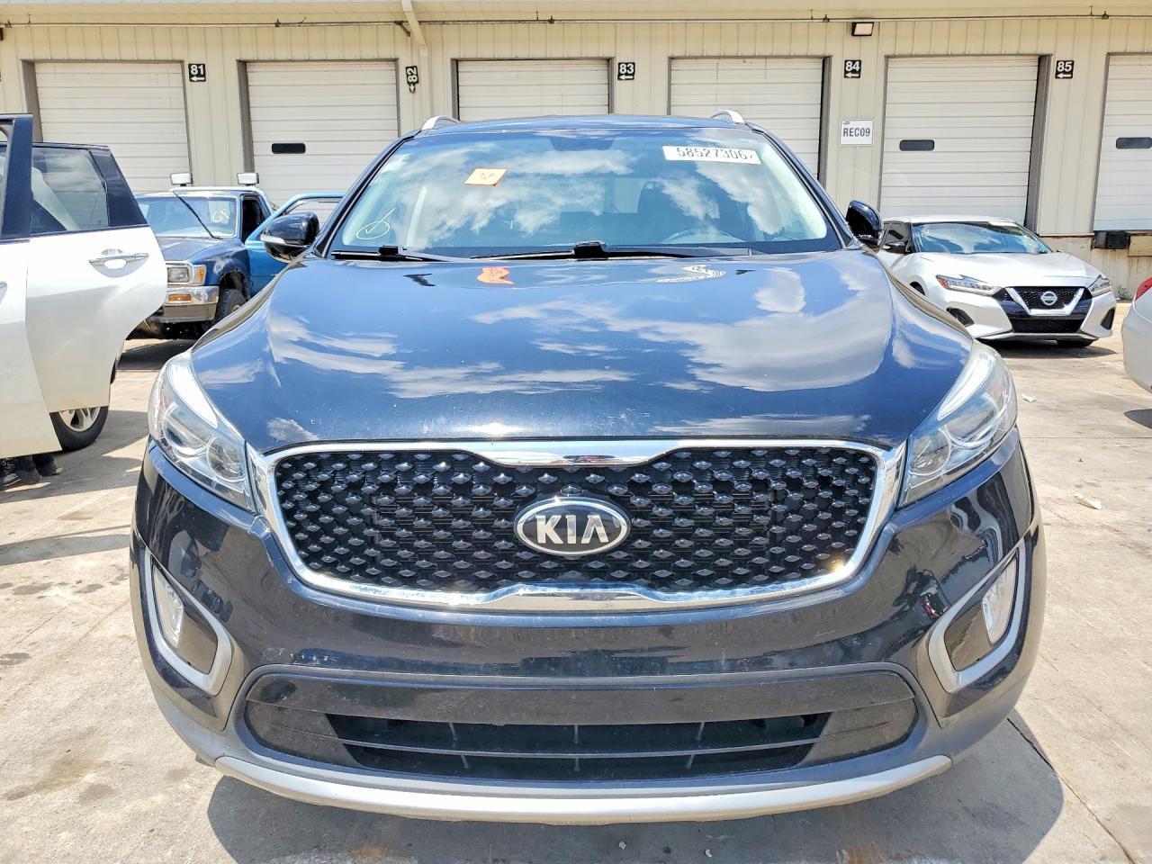 2017 KIA SORENTO