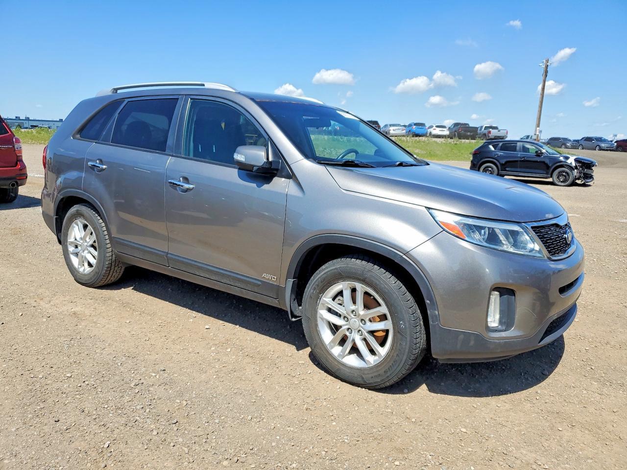 2015 KIA SORENTO