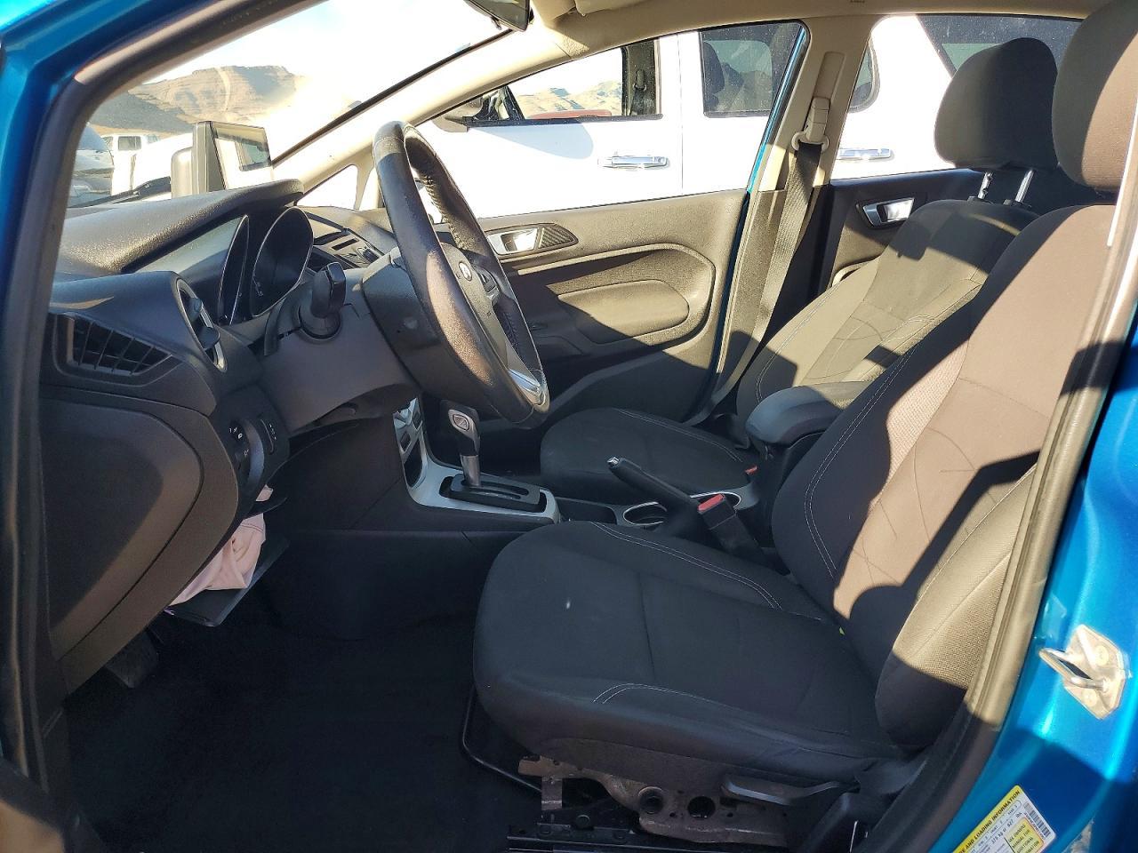 2015 FORD Fiesta