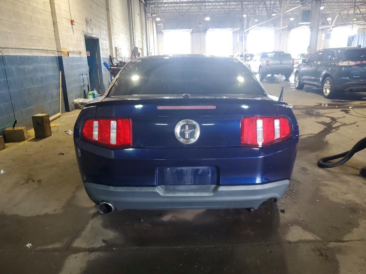 2012 FORD MUSTANG