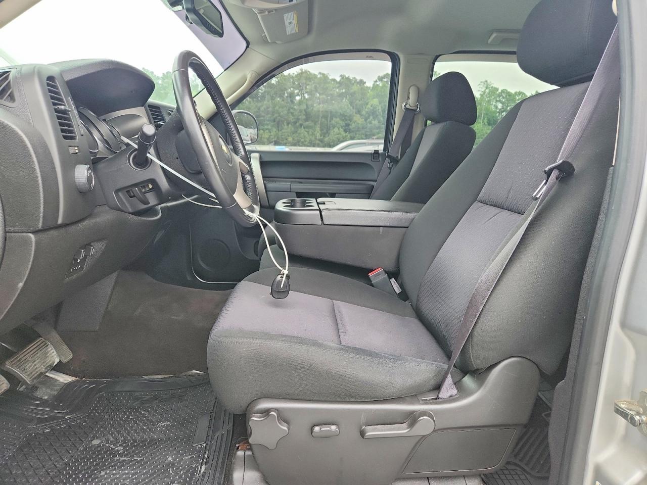 2011 CHEVROLET SILVERADO 1500