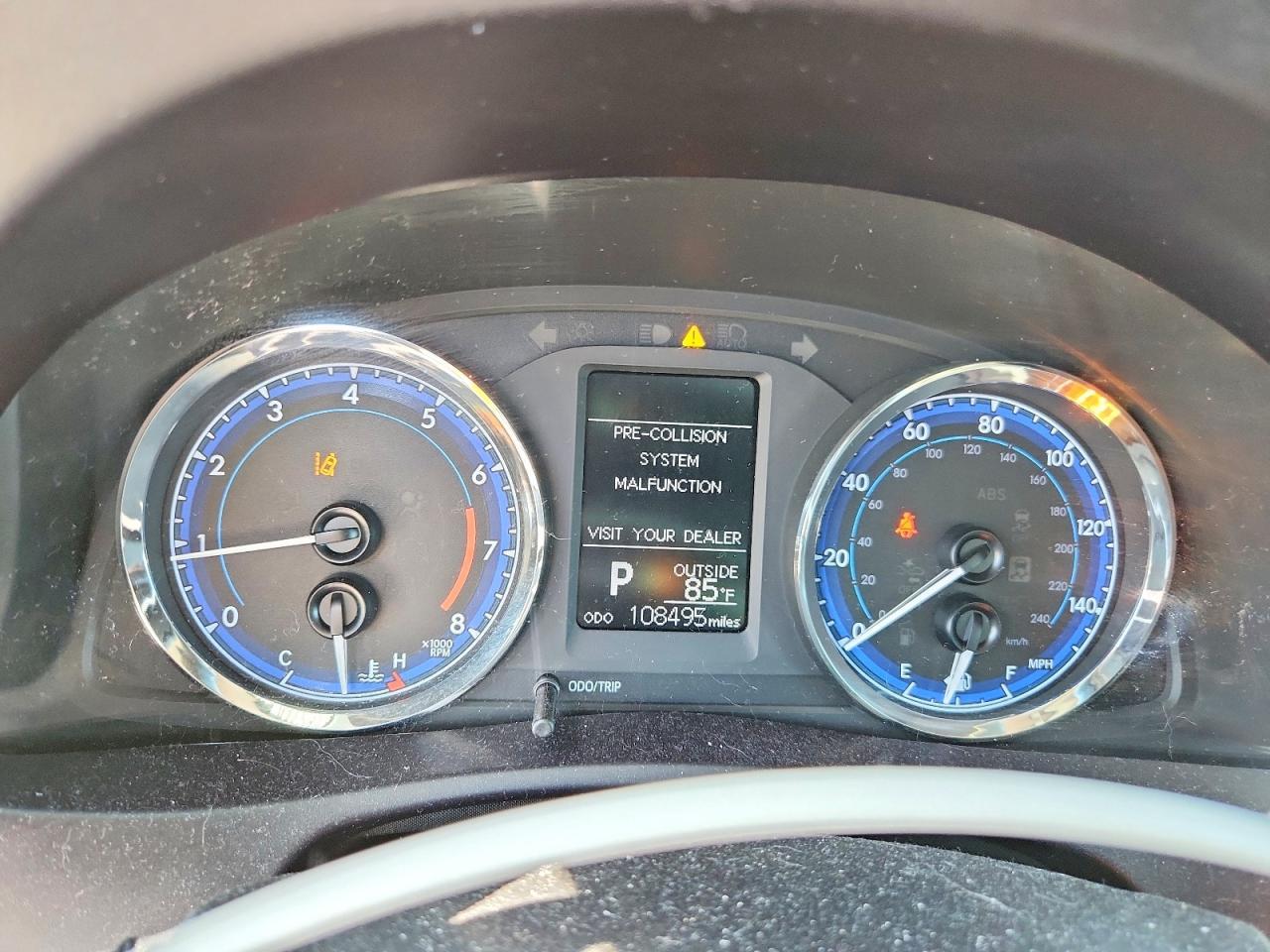 2018 TOYOTA COROLLA