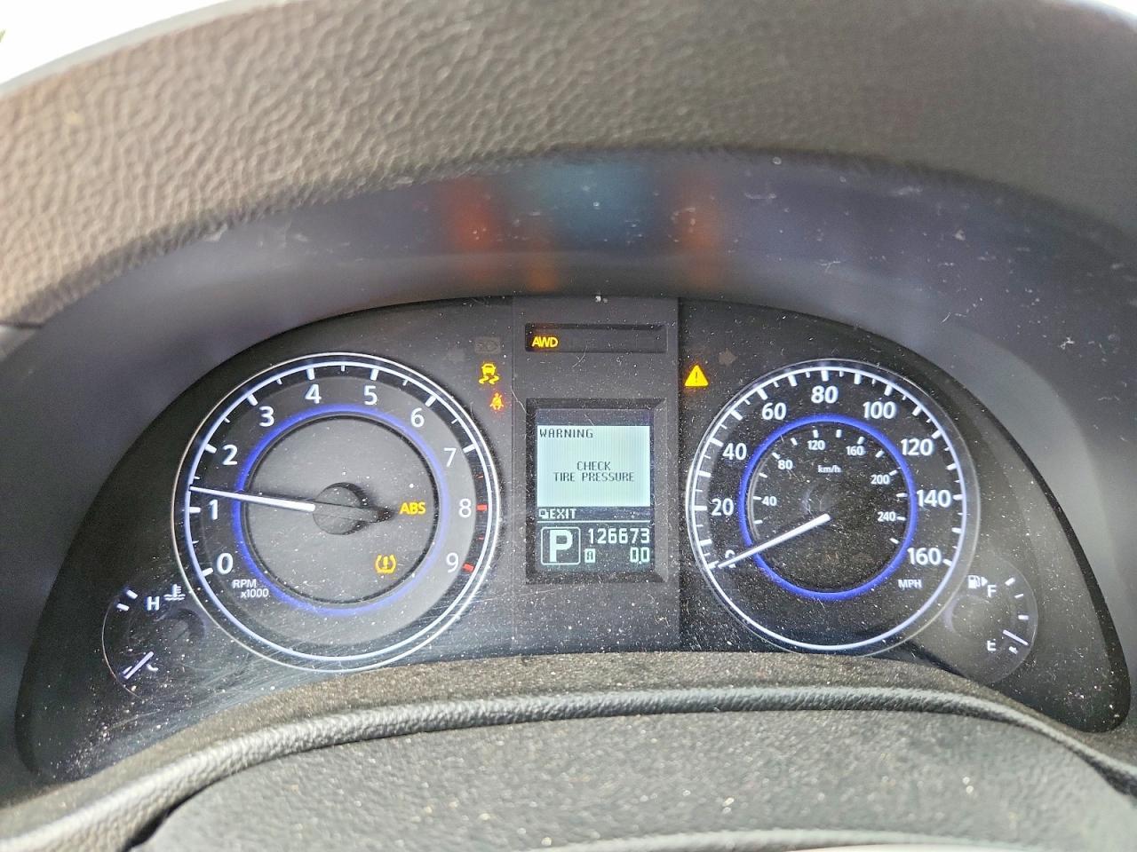 2012 INFINITI G37