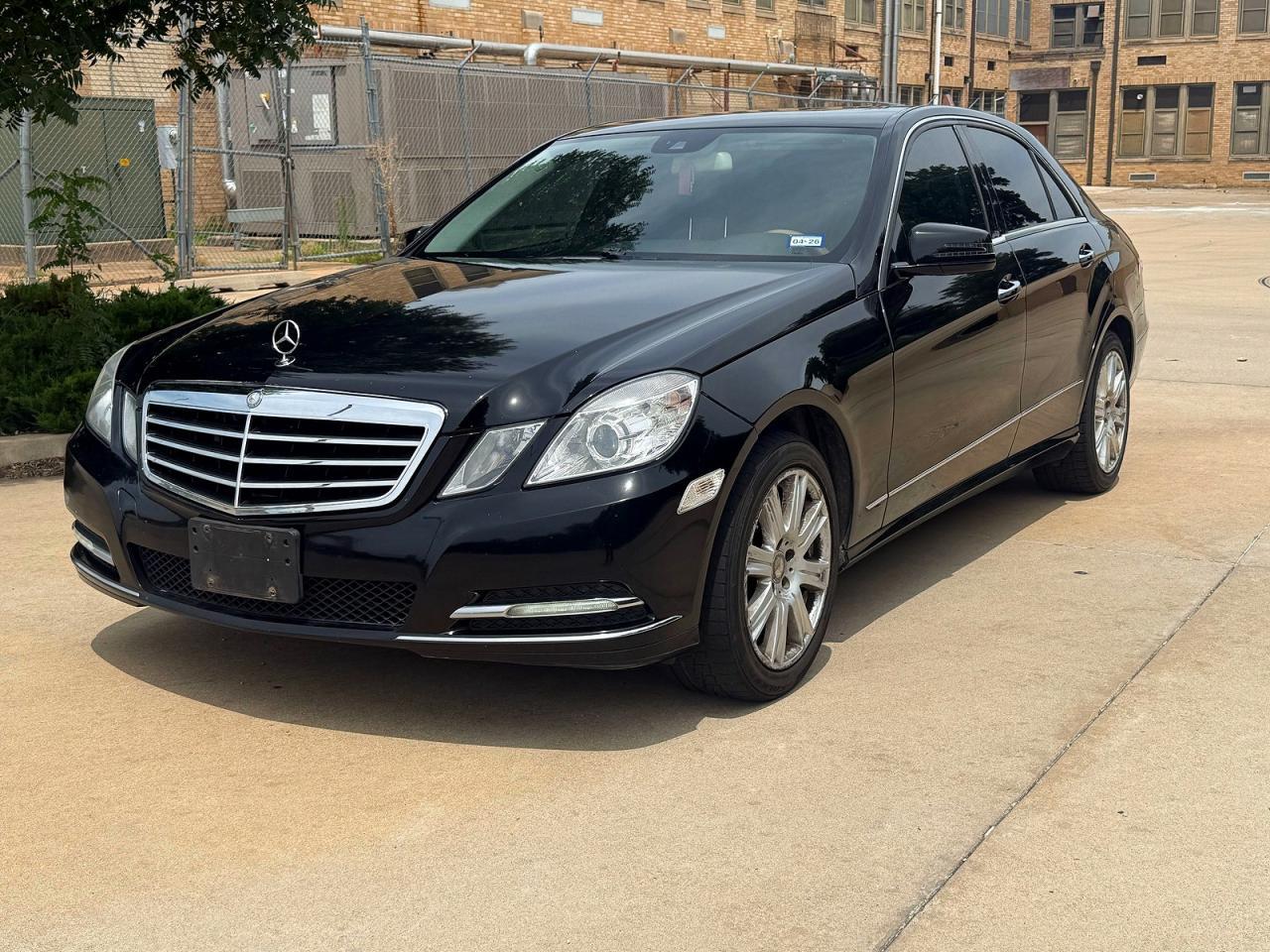 2013 MERCEDES-BENZ E-Class