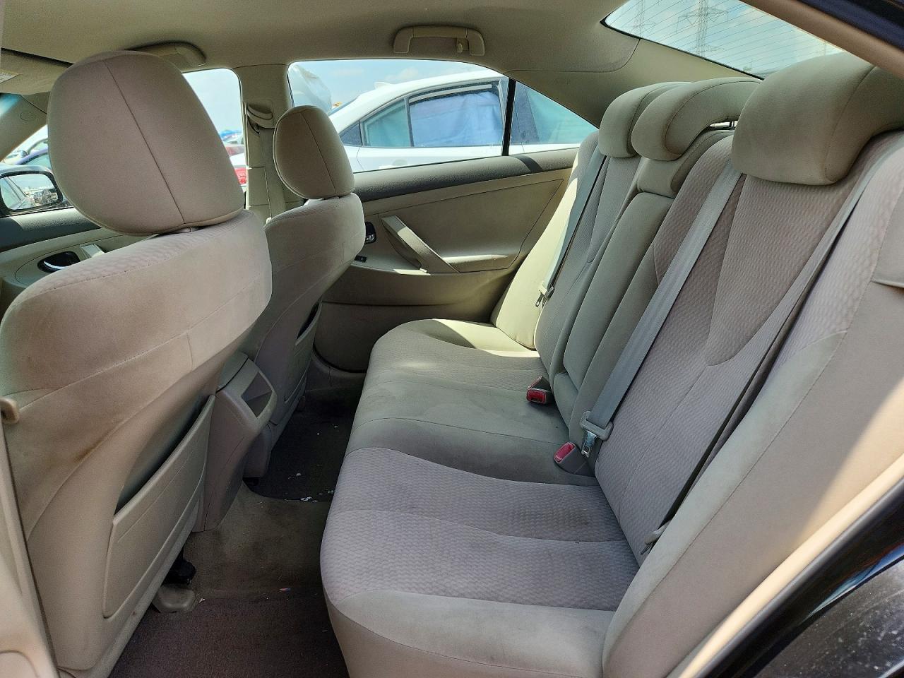2011 TOYOTA CAMRY