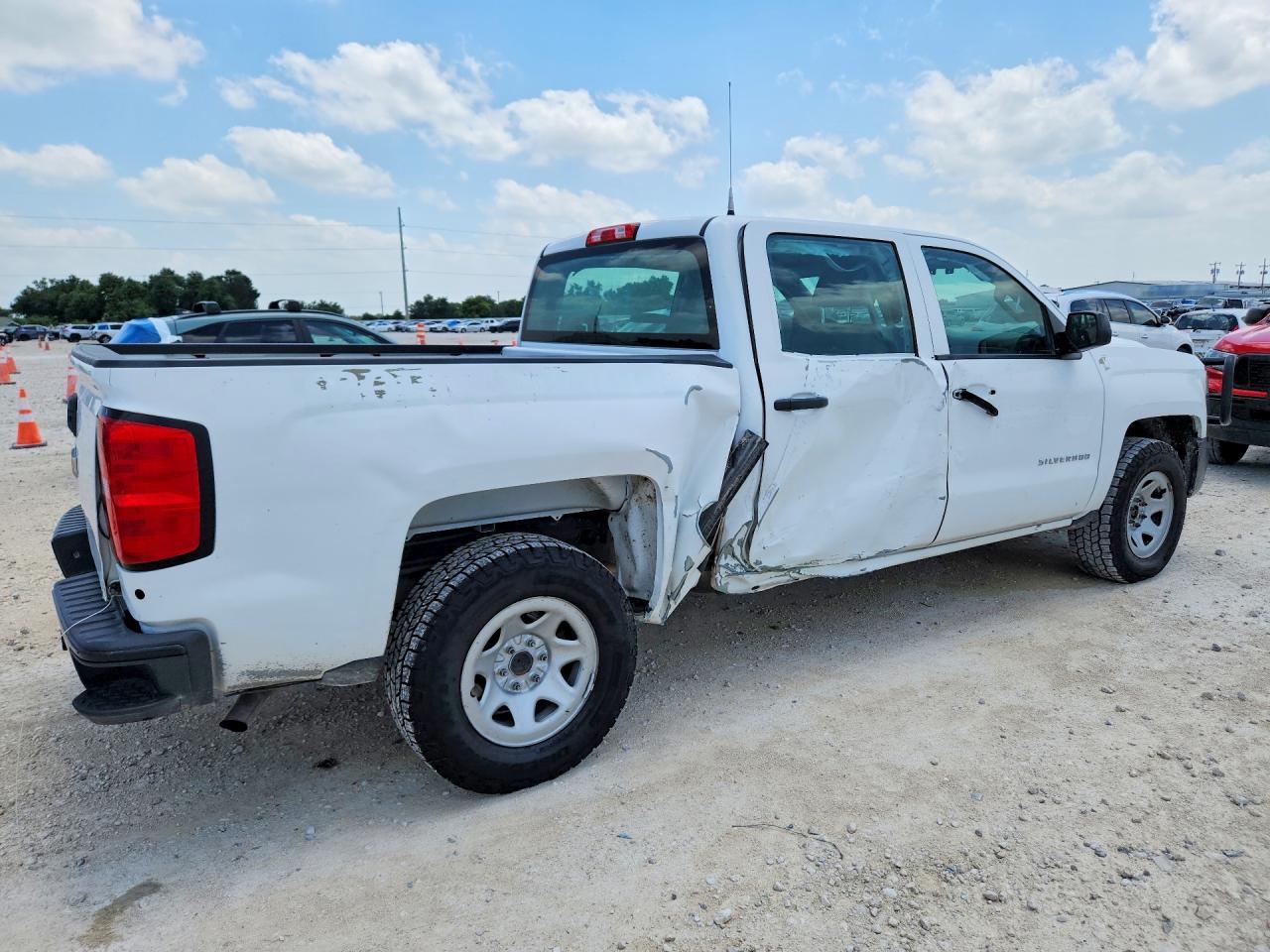 2018 CHEVROLET Silverado